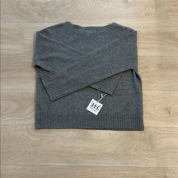 Haute Hippie Charcoal Sweater with Cream Floral Embroidered Design, NWT, Size XL - Picture 6 of 8